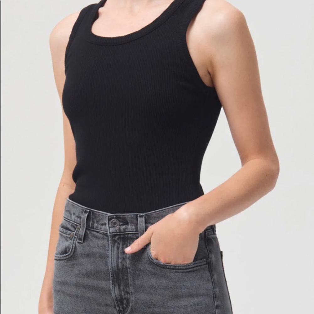 COPY - AGOLDE poppy tank in black